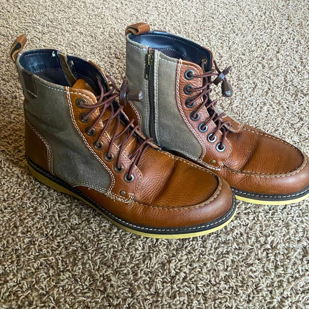 Men’s Crevo Lace Up Moc Toe Rigsby Boot in Caramel, size 9 - Picture 2 of 9